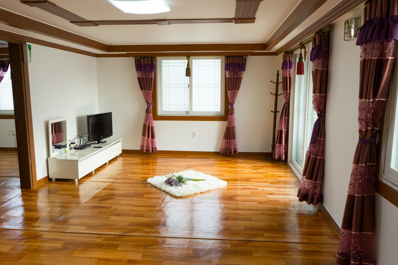 Oedo Palace Geoje Exterior foto
